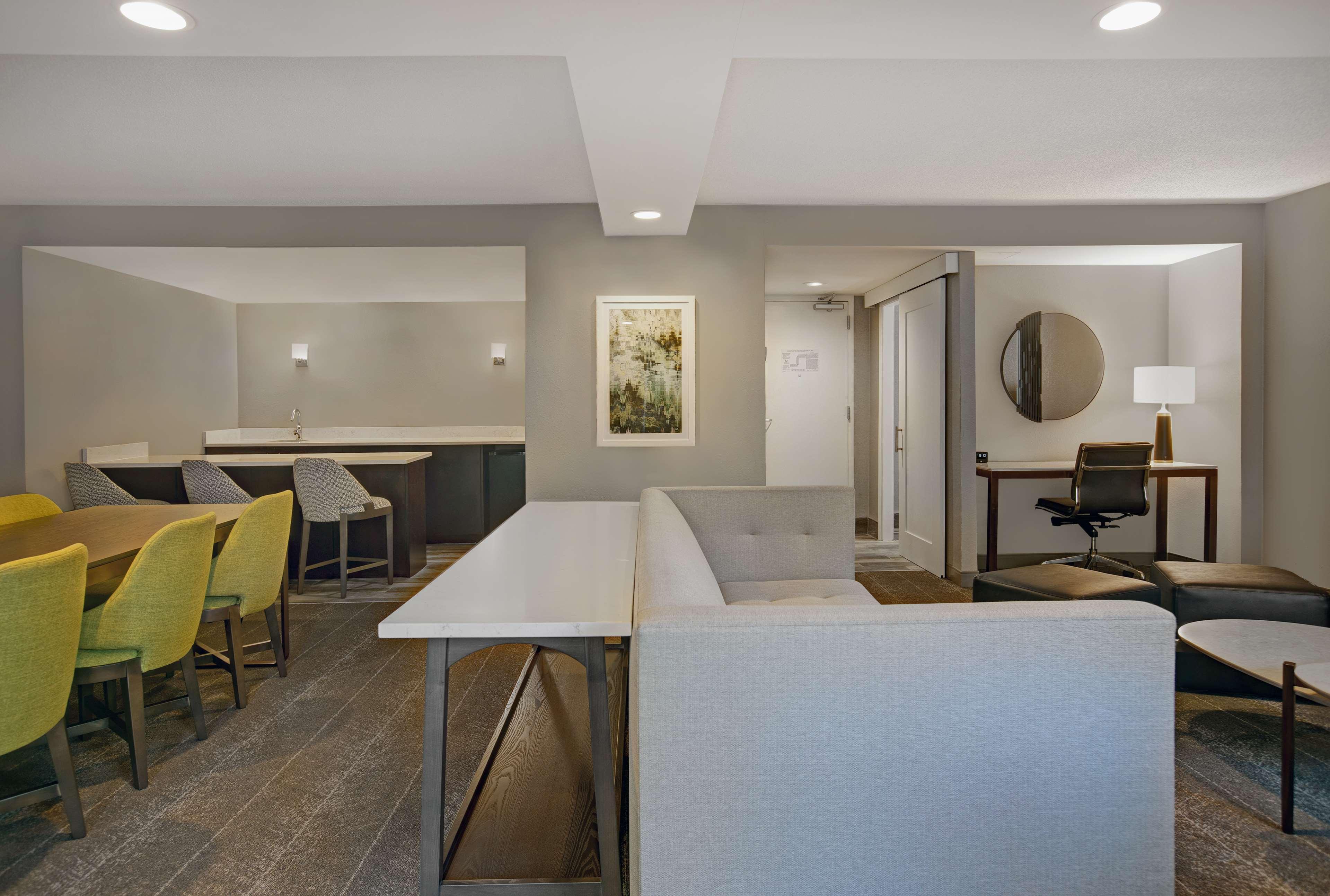 Hotel Hilton Peachtree Atlanta & Conference Center 4*